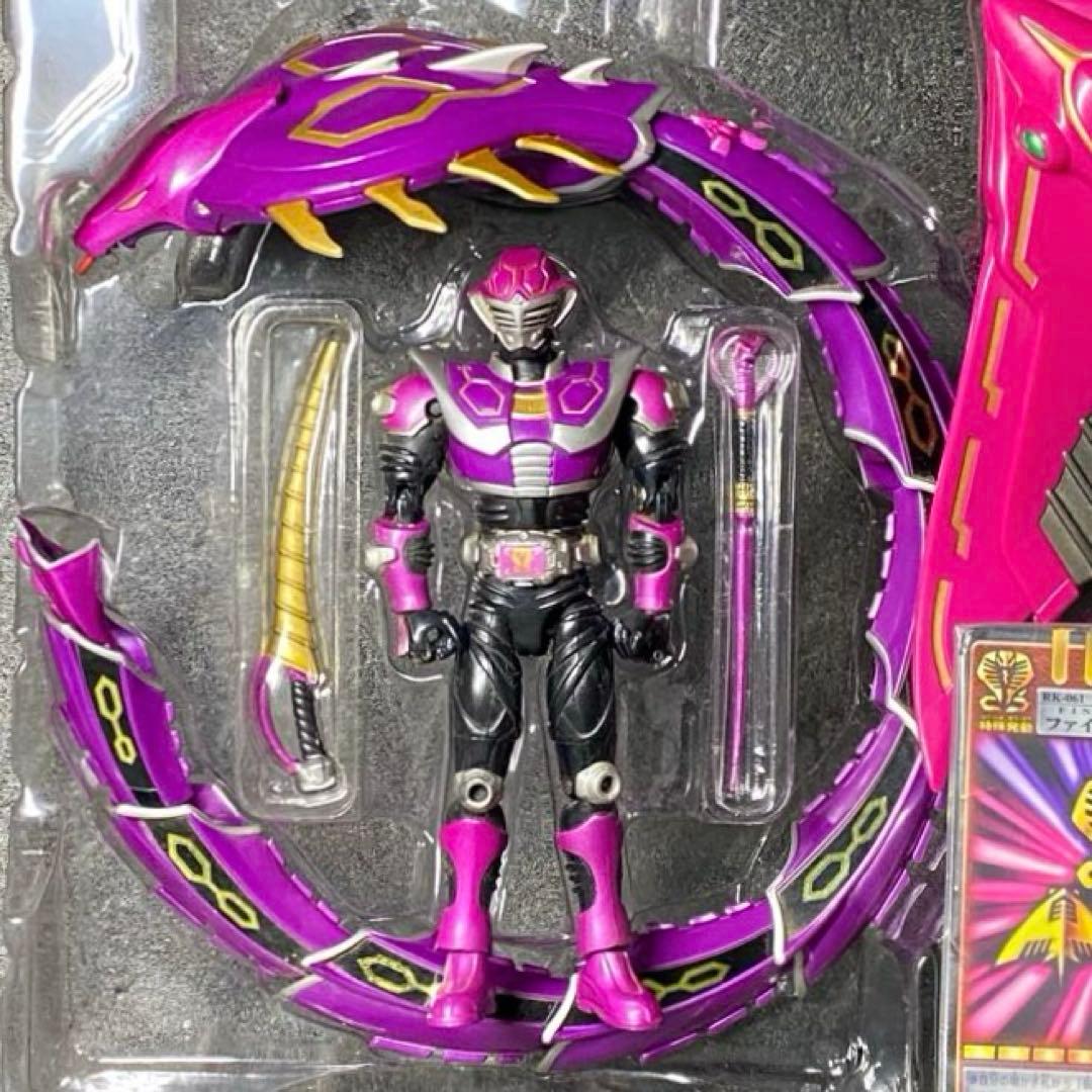 仮面ライダー王蛇 ライダー&モンスターシリーズ4 仮面ライダーオウジャ R＆M
