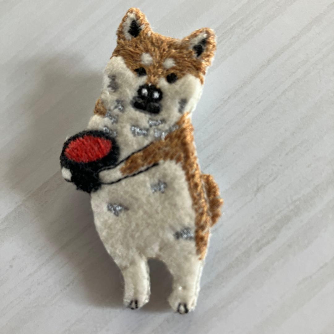 pokefasu ニャンコそば ワンコそば ブローチ セット