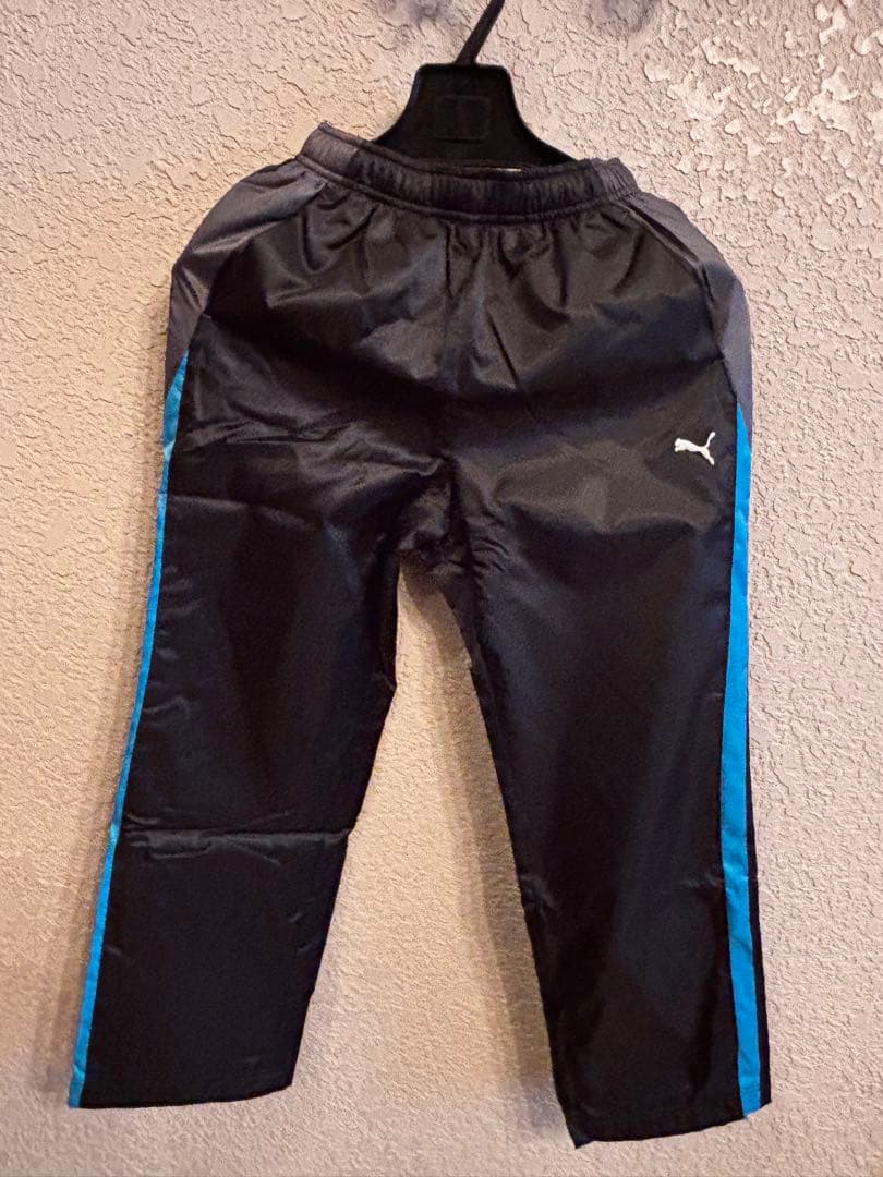 PUMA ウインドブレーカー　140㎝