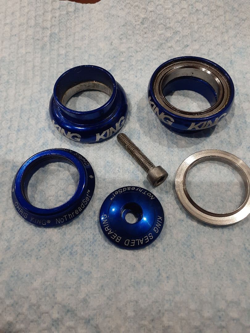 CHRIS KING 1-1/8 os ヘッドパーツ NoThreadSet