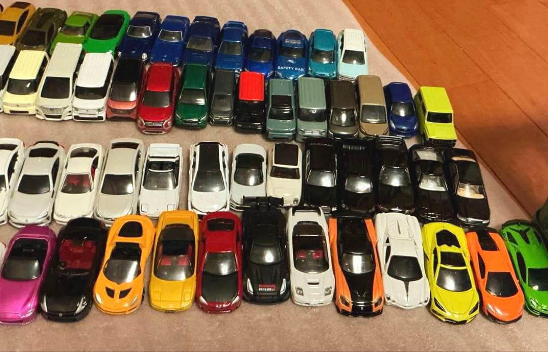 トミカ　200台　まとめ売り