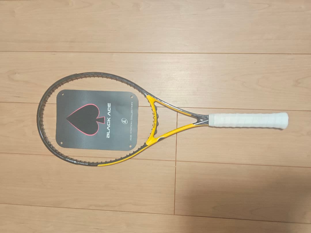 PROKENNEX BLACK ACE 300(グリップ2)