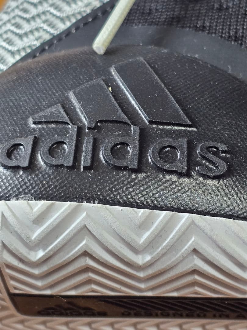 adidas バスケットボールシューズ 11222 ホワイト/ブラック