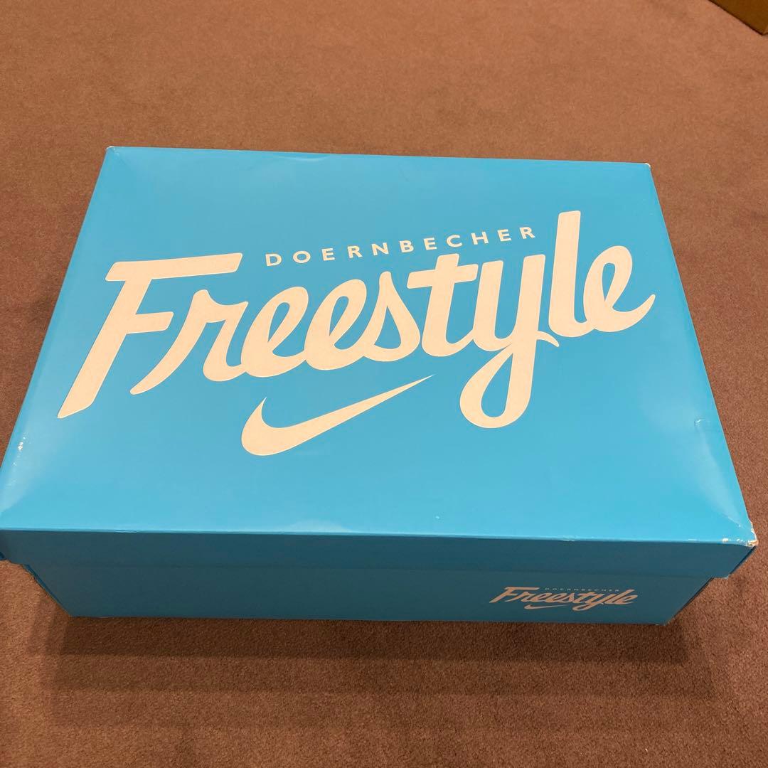 レブロン19 \" Doernbecher\" 日本未発売 超レアカラー　　28cm