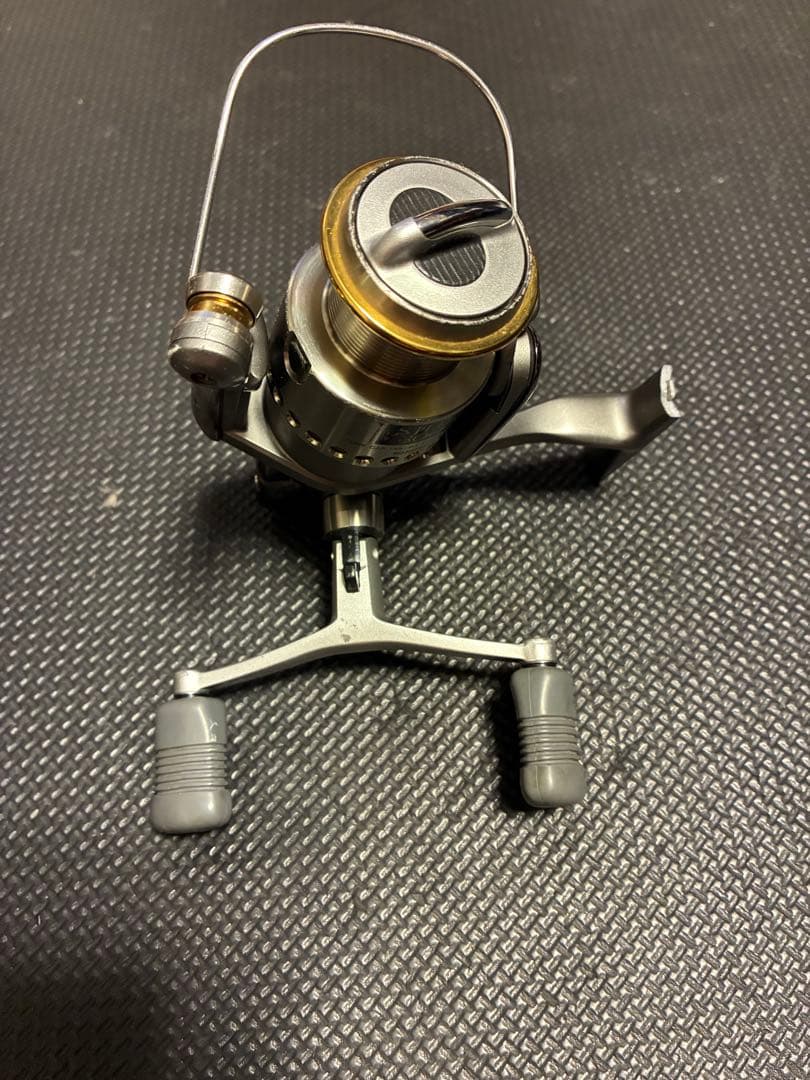 STELLA 3000 SC483 スピニングリール（ジャンク）