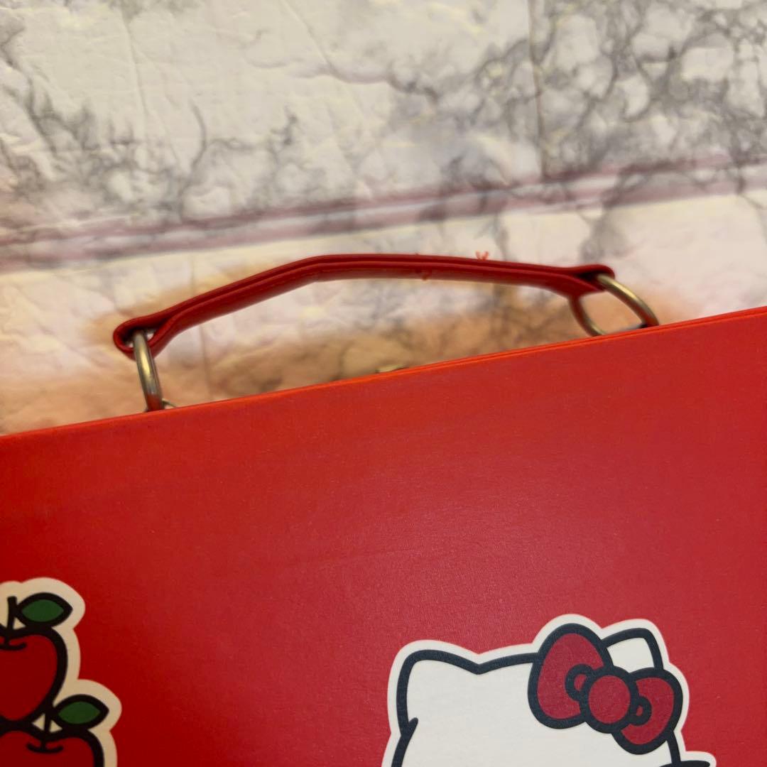 完売サンリオハローキティコラボカードボードキャリーケースKITTY