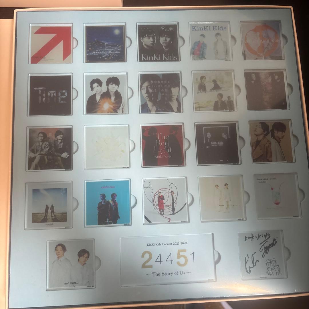 【値下げ中】KinKi Kids 25周年 ジャケ写アクスタコレクション