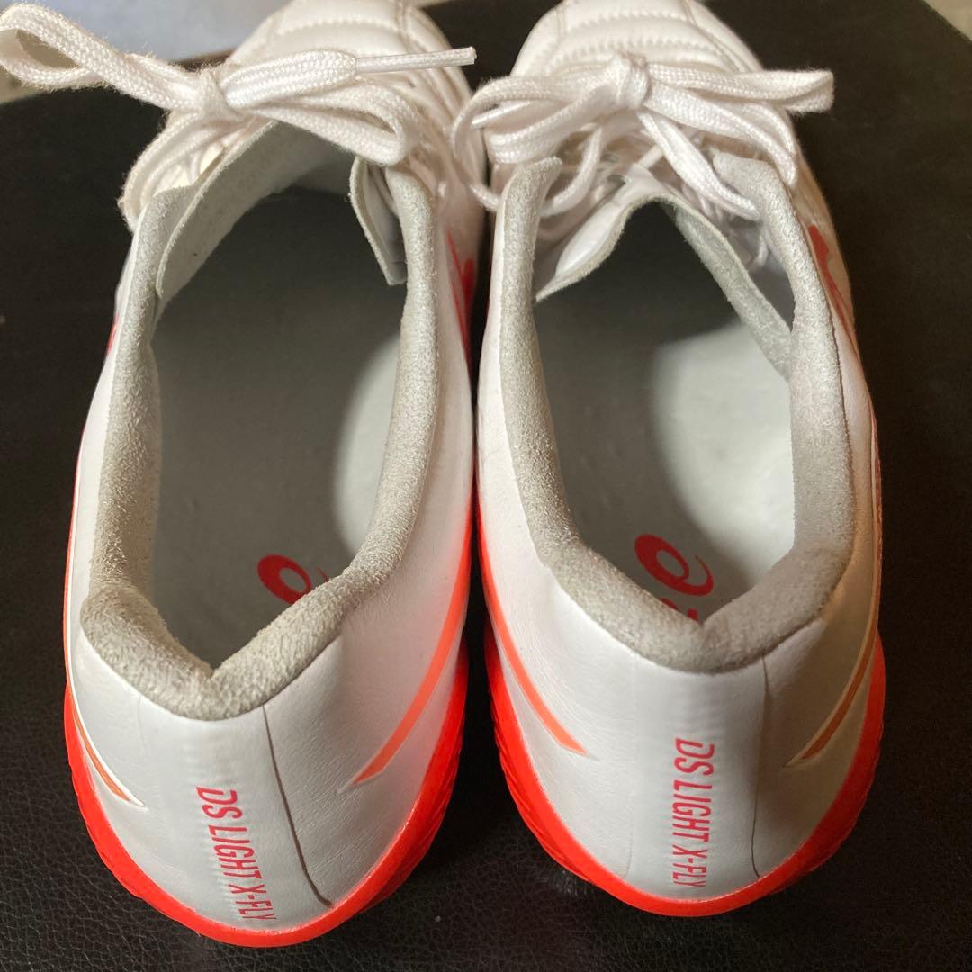 DS LIGHT X-FLY 6 27.5センチ　アシックス