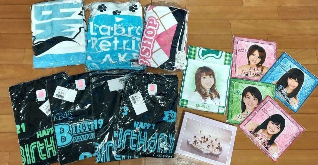 AKB48グループCD枚　DVD枚グッズ、タオル、ティシャツ　まとめ買い　セット