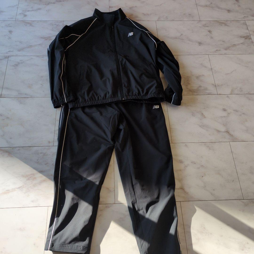 9222円スタートNewBalance上下セット（amj53171bk）