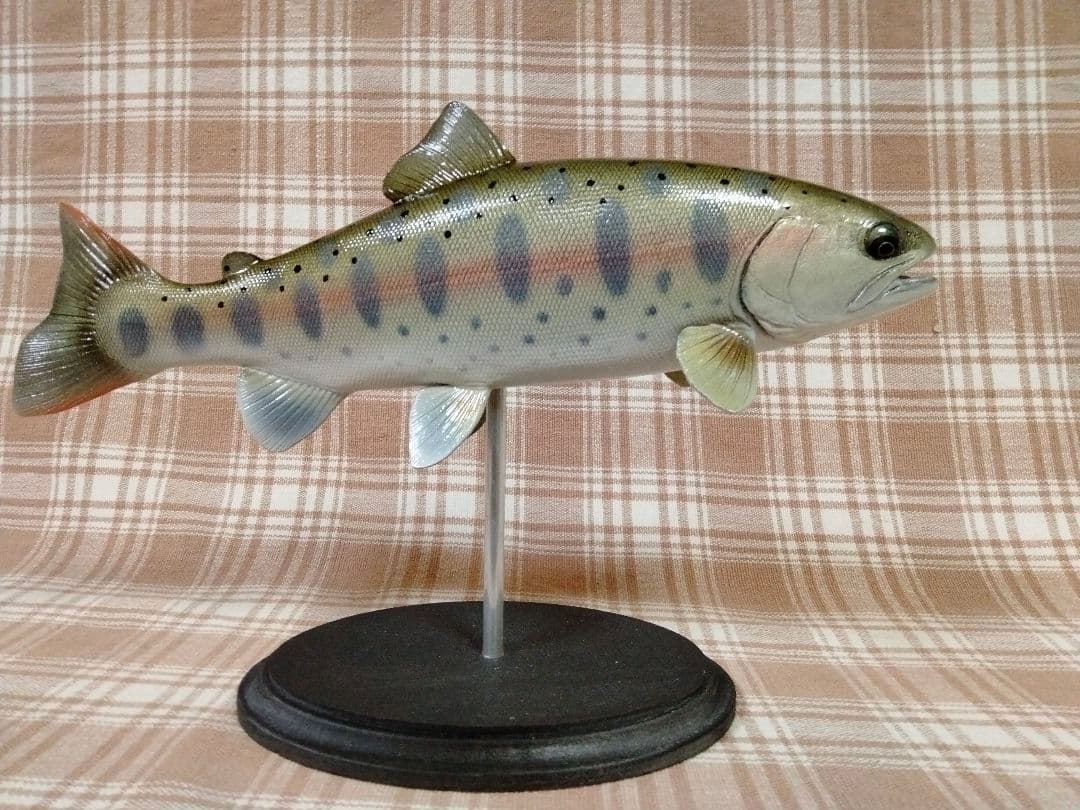 ハンドメイド　27cmヤマメ　魚　フィギュア　レプリカ　釣り