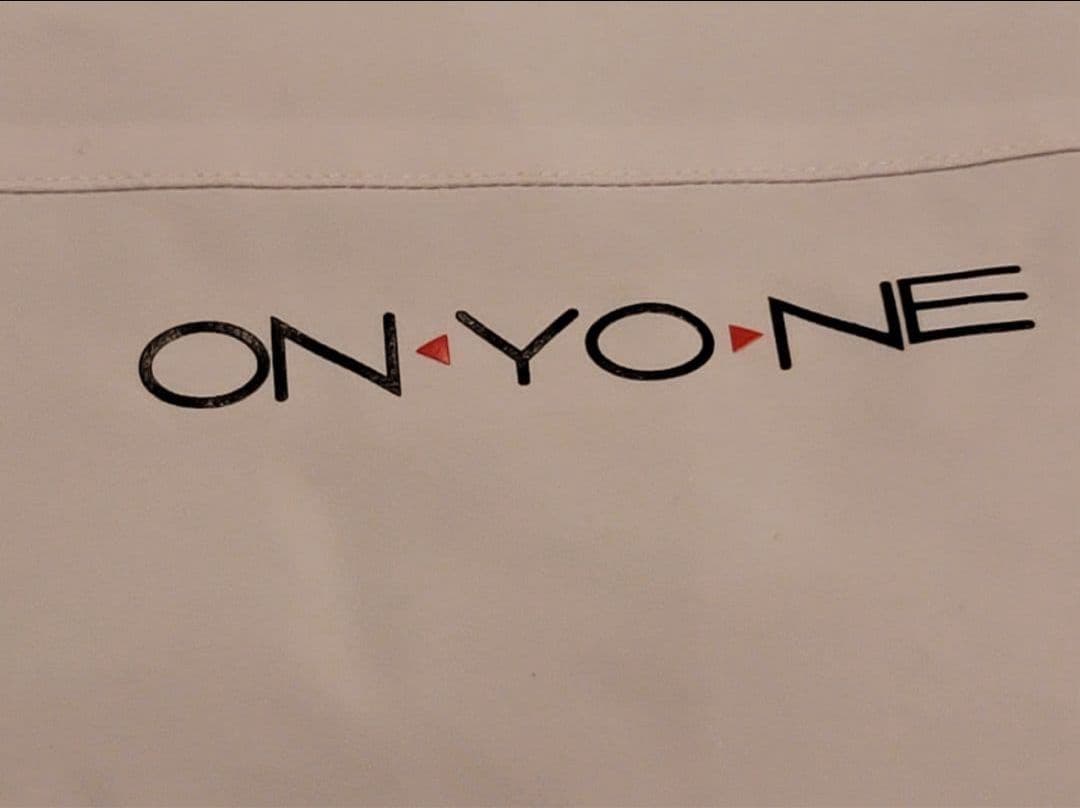 【使用6回】ONYONE スキーウェア ジャケットM、パンツL