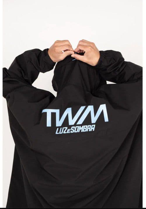 LUZeSOMBRA　TWM　ライトテックポンチョ　ブラック　収納袋付　美品
