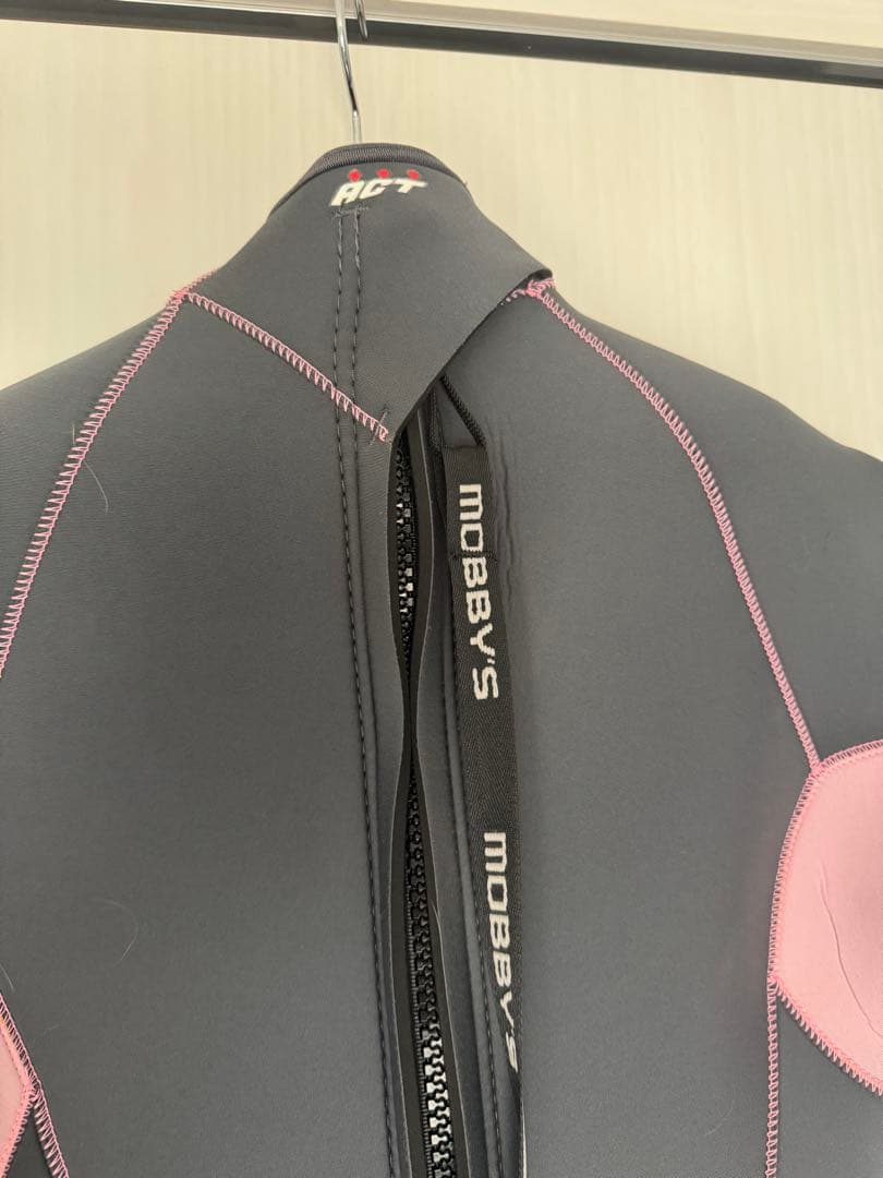 O’NEILL MOBBY’S ウェットスーツ