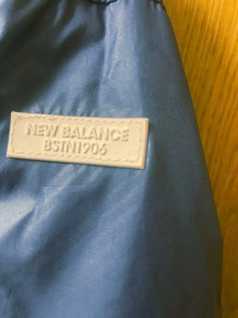 NEW BALANCE BSTN1906 ネイビージャケット