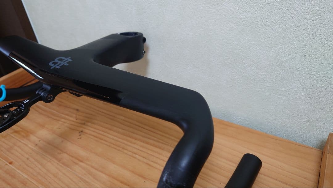 BLACK INC ステム一体型カーボンハンドル 400mm/100mm