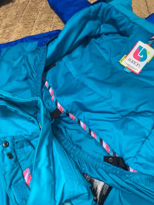 BURTON スノーボード　ウエア　ガールズ　M 上下セット
