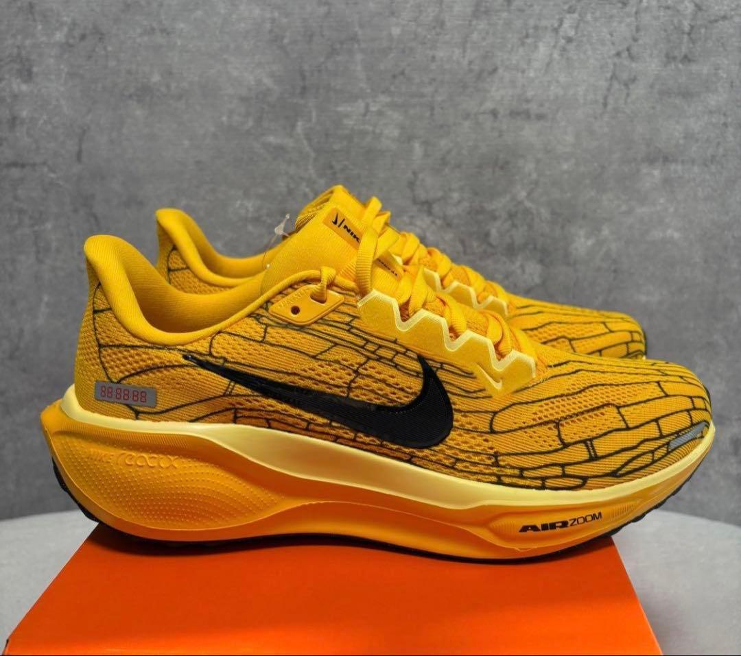 Nike Air Zoom イエロー シューズ