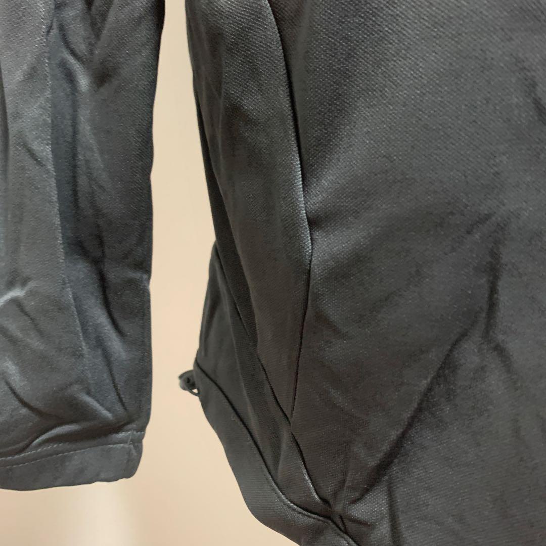 新品未使用 adidas リバプール ピステ ジャージ ブラック/レッド