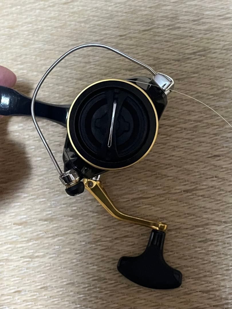 サハラ スピンキャストリール（4000番）