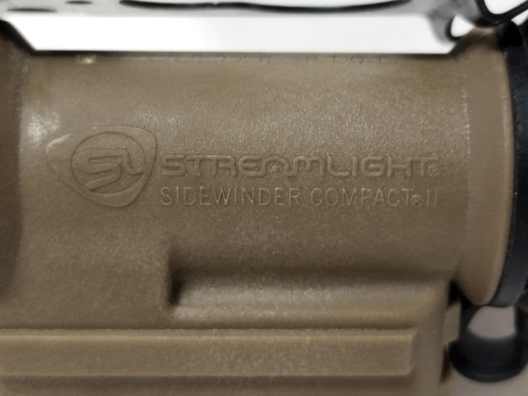 (5131)米軍実物　ストリームライト　サイドワインダーコンパクトⅡ 極美品