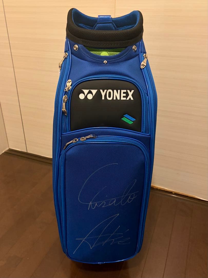 新品タグ付 岩井姉妹 直筆サイン YONEX キャディバッグ