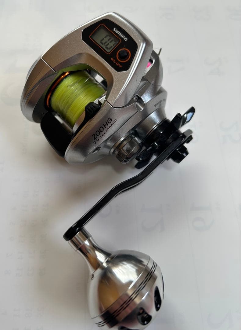シマノ　14バルケッタCI4⁺200HG　右ハンドル