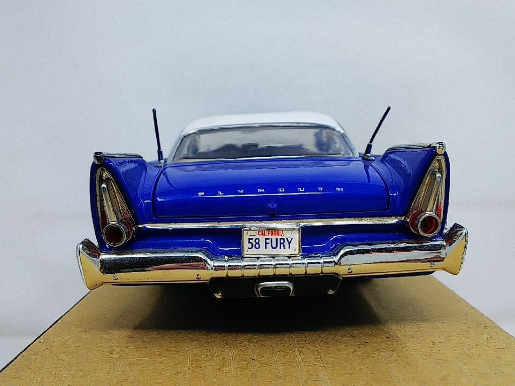 モーターマックス 1/18 1958 クライスラー/プリムス・フューリー