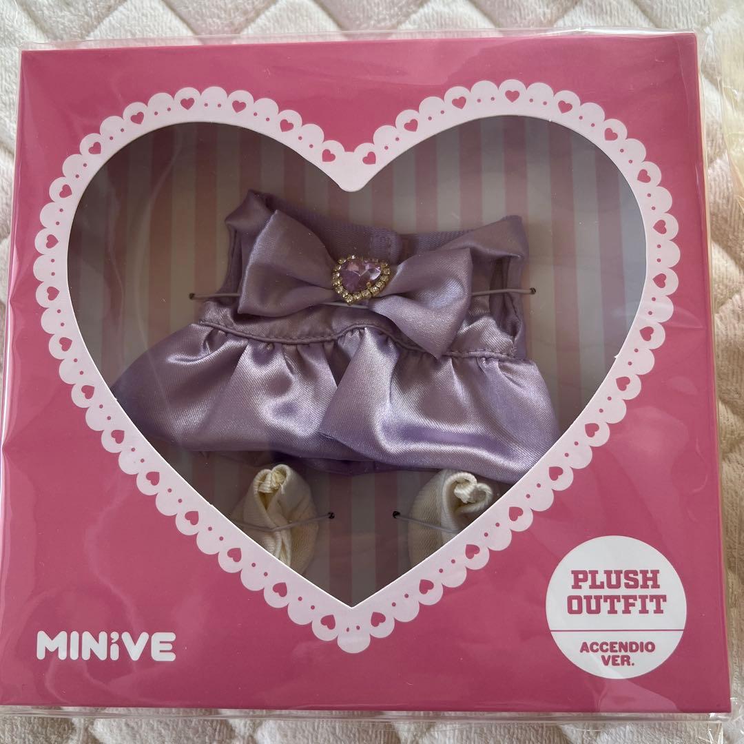 IVE minive レイ ２０センチぬいぐるみ　コスチューム　ナオリ　新品