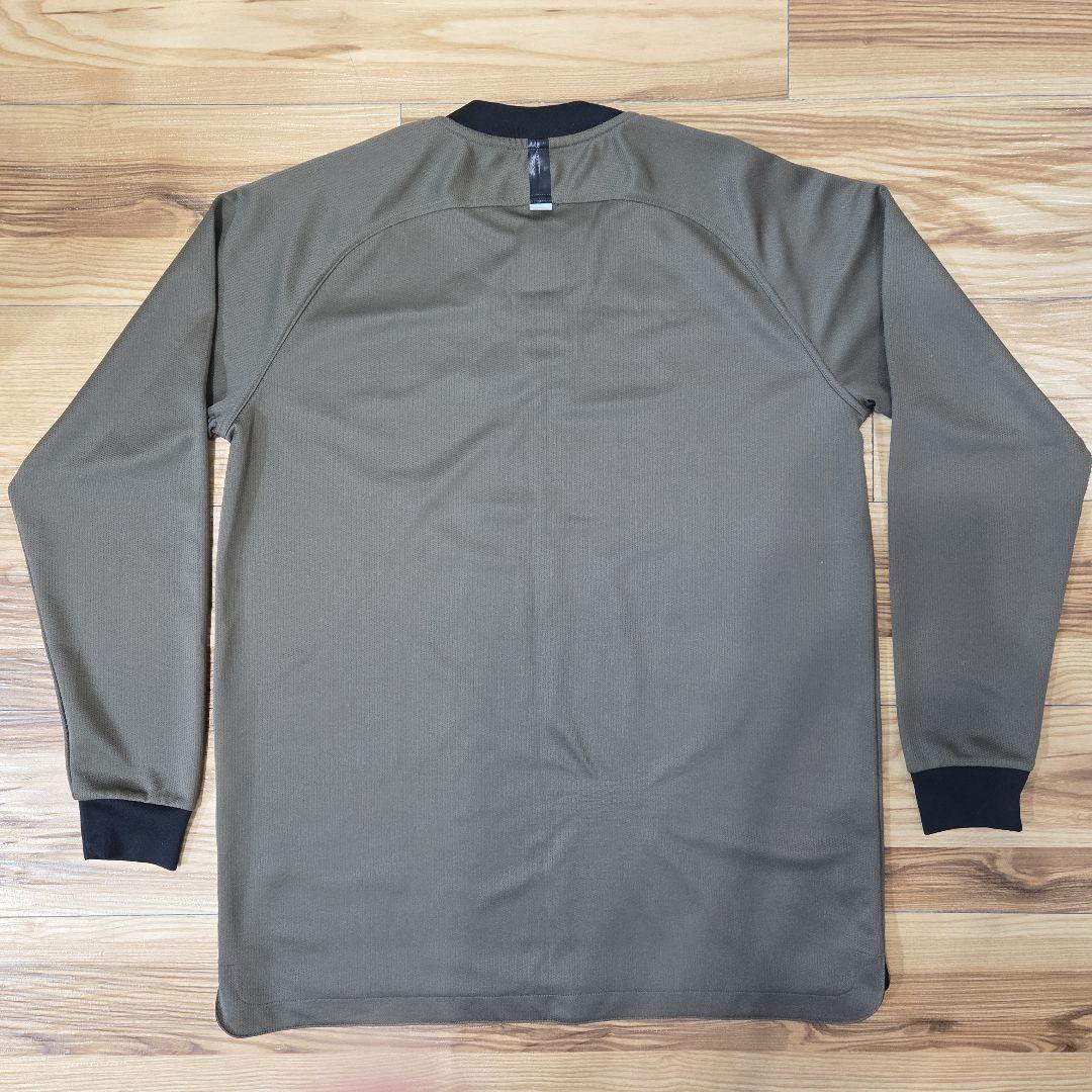 ballaholic ボーラホリック ボタン付ロングTシャツ XLサイズ カーキ