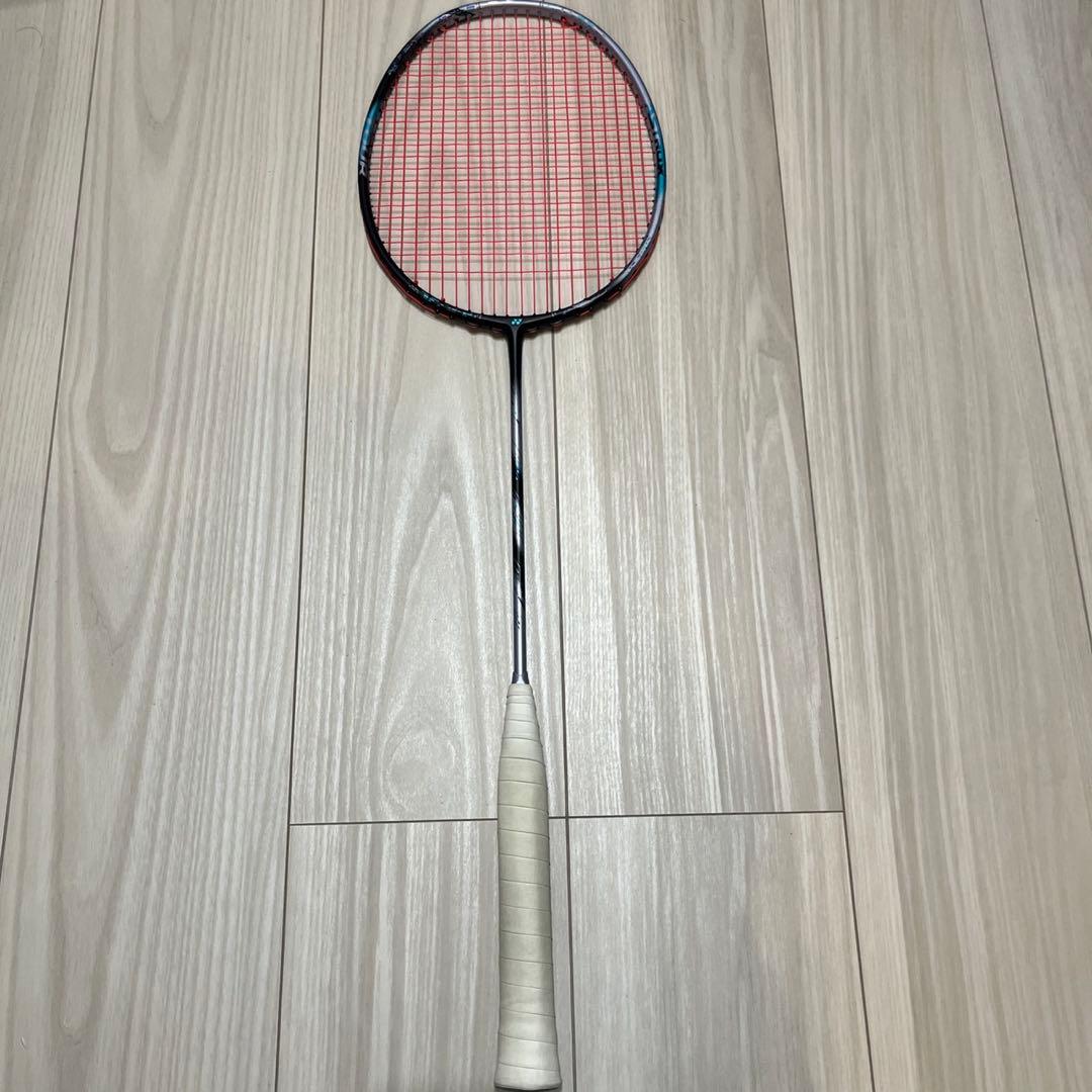 超美品！！YONEX ASTROX88D TOUR 4ug5