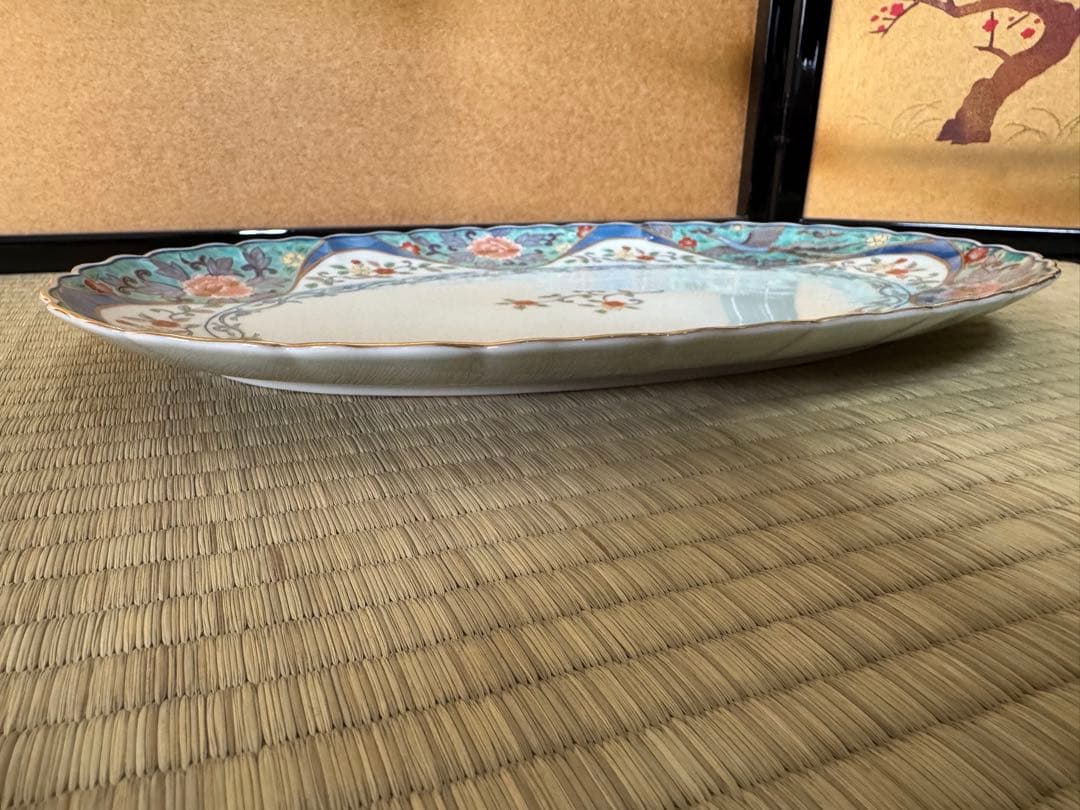 有田焼　林九郎窯　楕円皿　大皿　金彩古伊万里　盛皿　飾り皿　色絵　輪花皿　花鳥