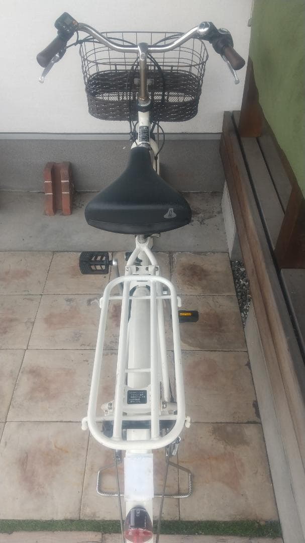 シティタイプ電動アシスト自転車 ホワイト