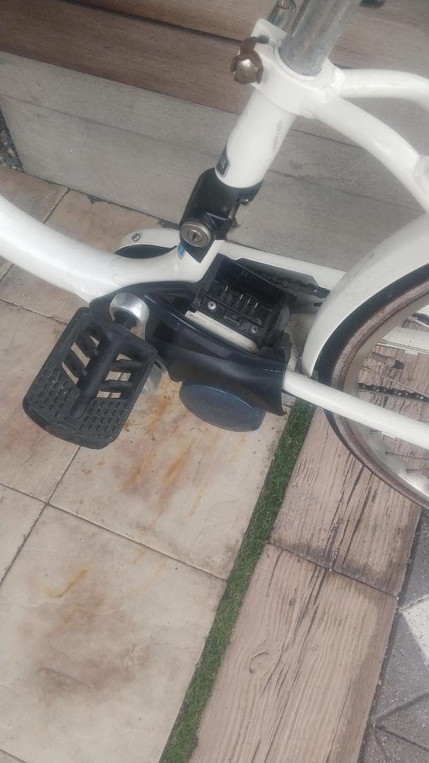 シティタイプ電動アシスト自転車 ホワイト