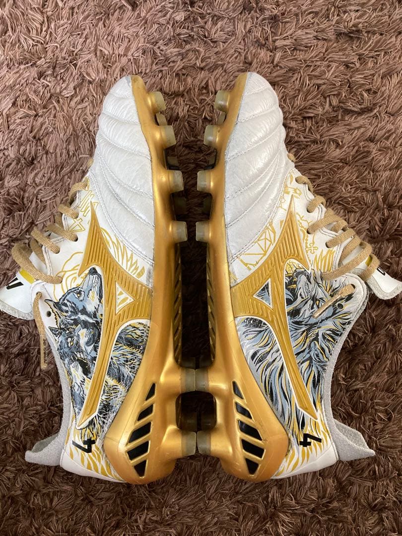 MIZUNO MORELIA NEO3 SR4 セルヒオ・ラモス　モデル