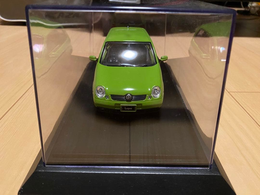 フォルクスワーゲン ルポ カラーサンプルモデル 非売品
