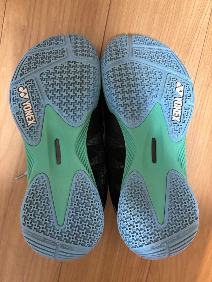 YONEX コンフォートZ 27.0 cm