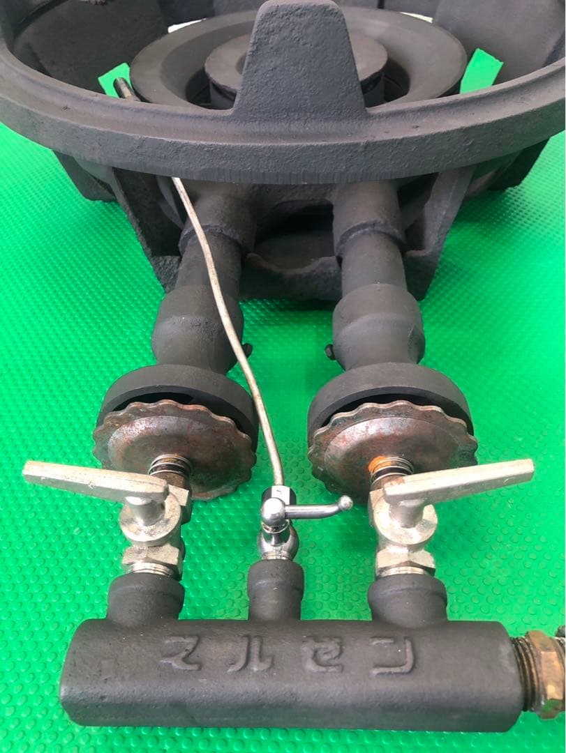 ☆工場整備品☆鋳物コンロ　二連バーナー　LPG