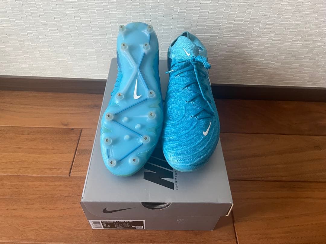 NIKE ファントムGX2 エリートAG