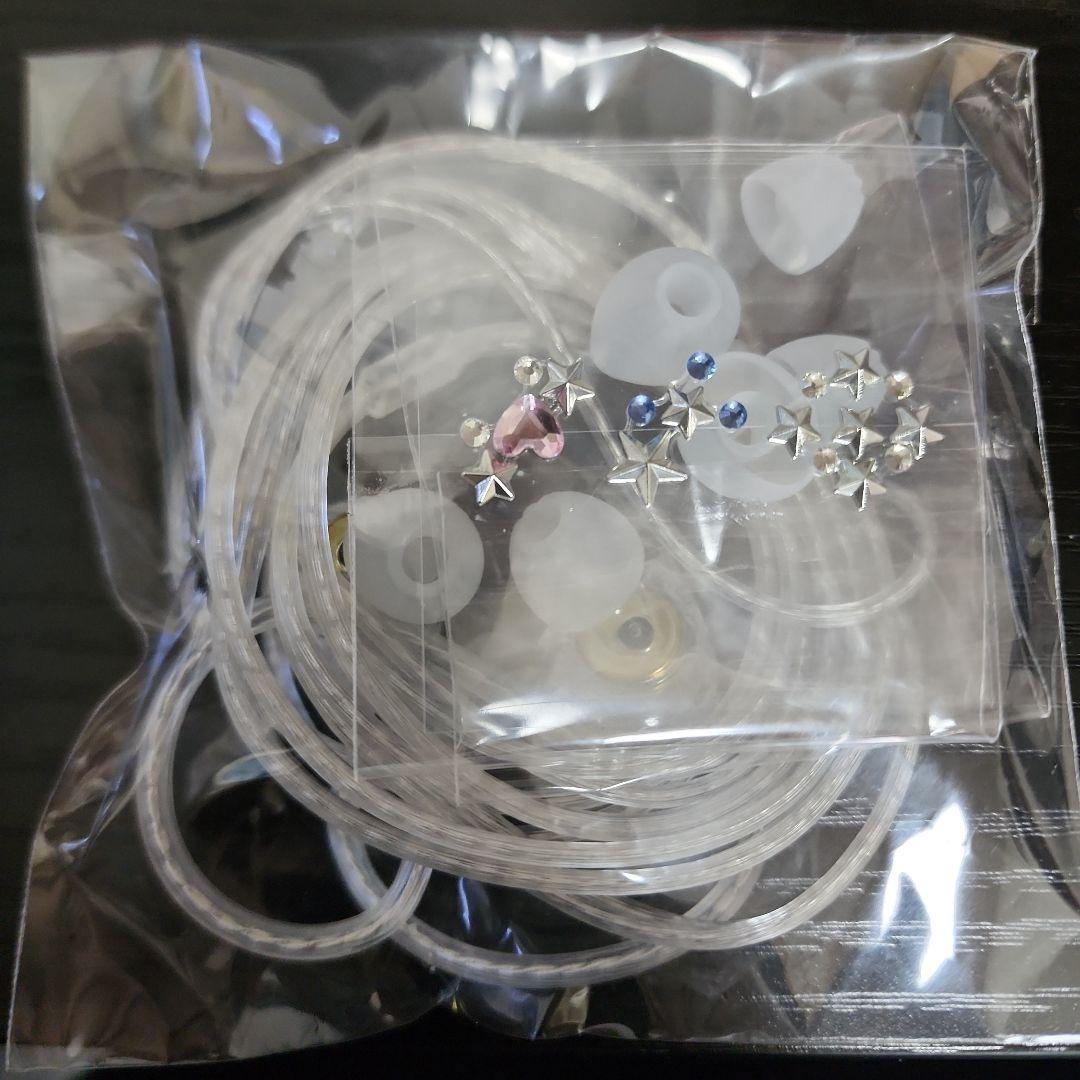 ILLIT bomb merch ver イヤホンのみ