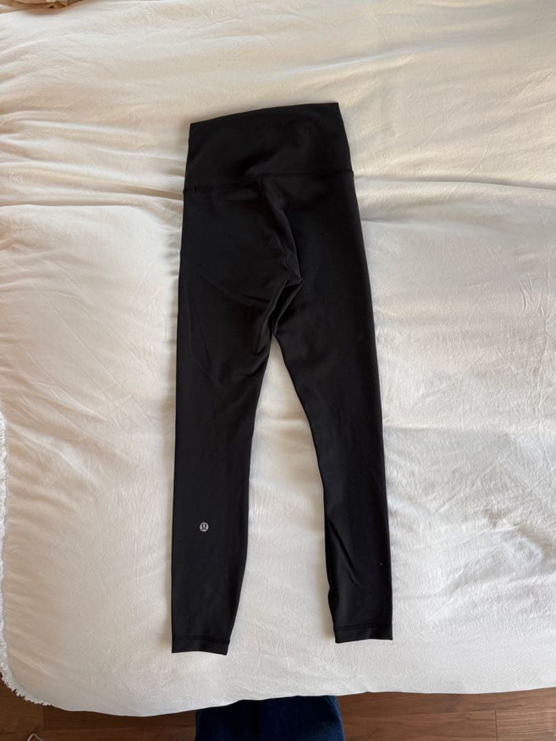 LululemonブラッWunder Train 24\" XS Asia Fit