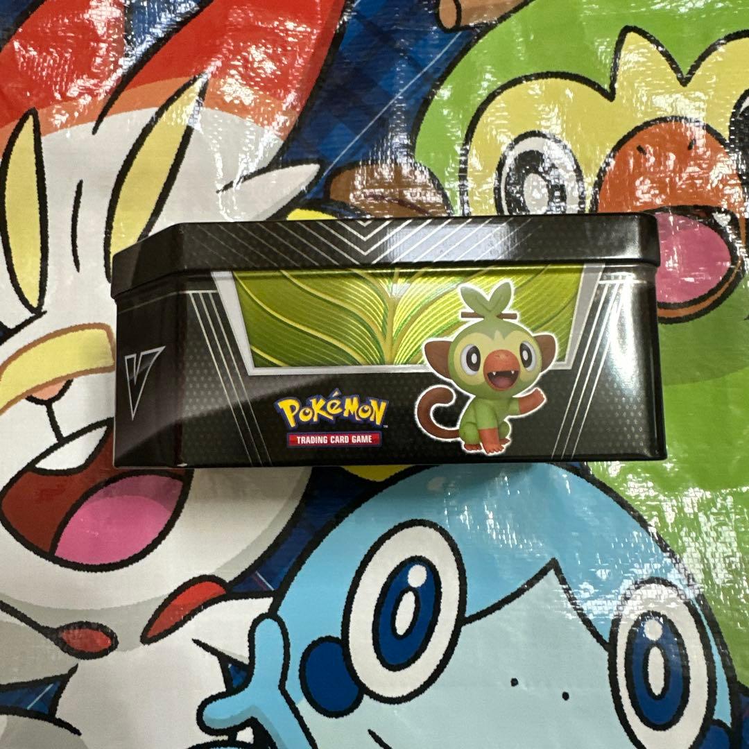 ポケモン　海外　缶ケース① サルノリ　ヒバニー　メッソン