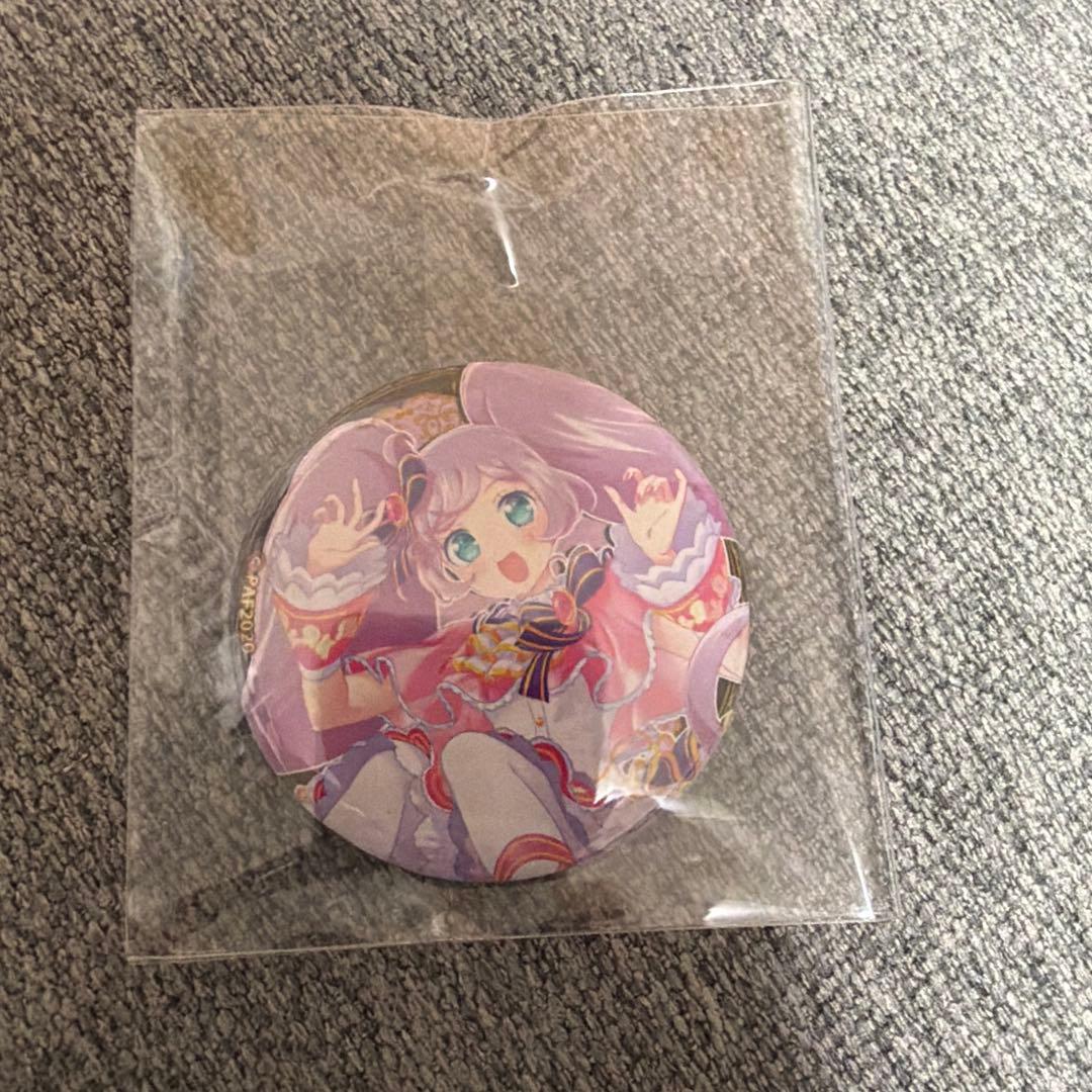 真中らぁら　缶バッジ➕キーホルダーセット