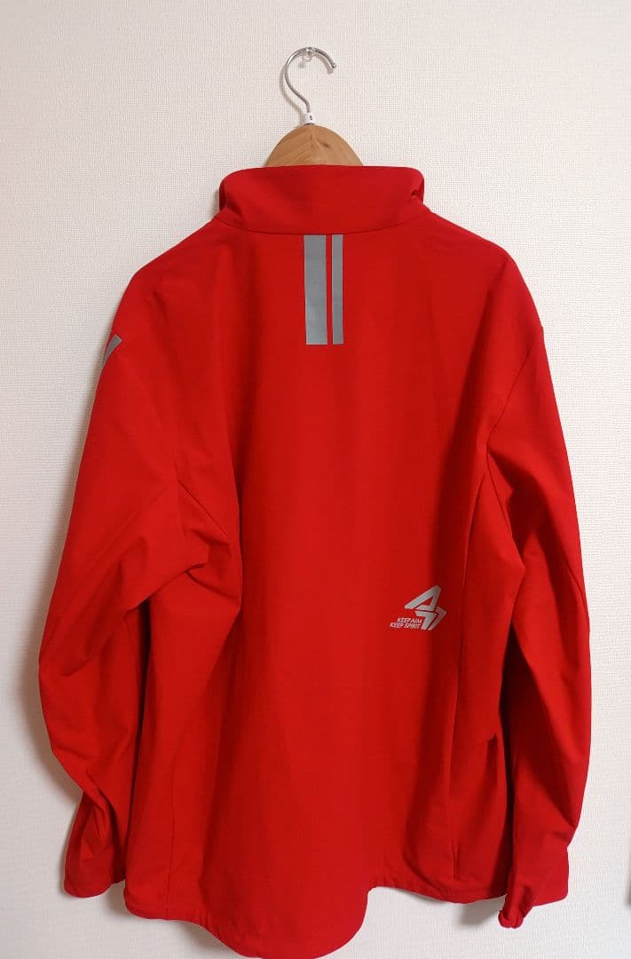 新品 asics アシックス エボリューション防風ジャケット 2XL 赤 メンズ