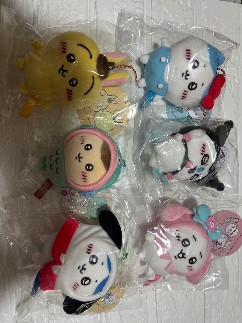 ちいかわ×サンリオ　キャラクターズ　ミニマスコット
