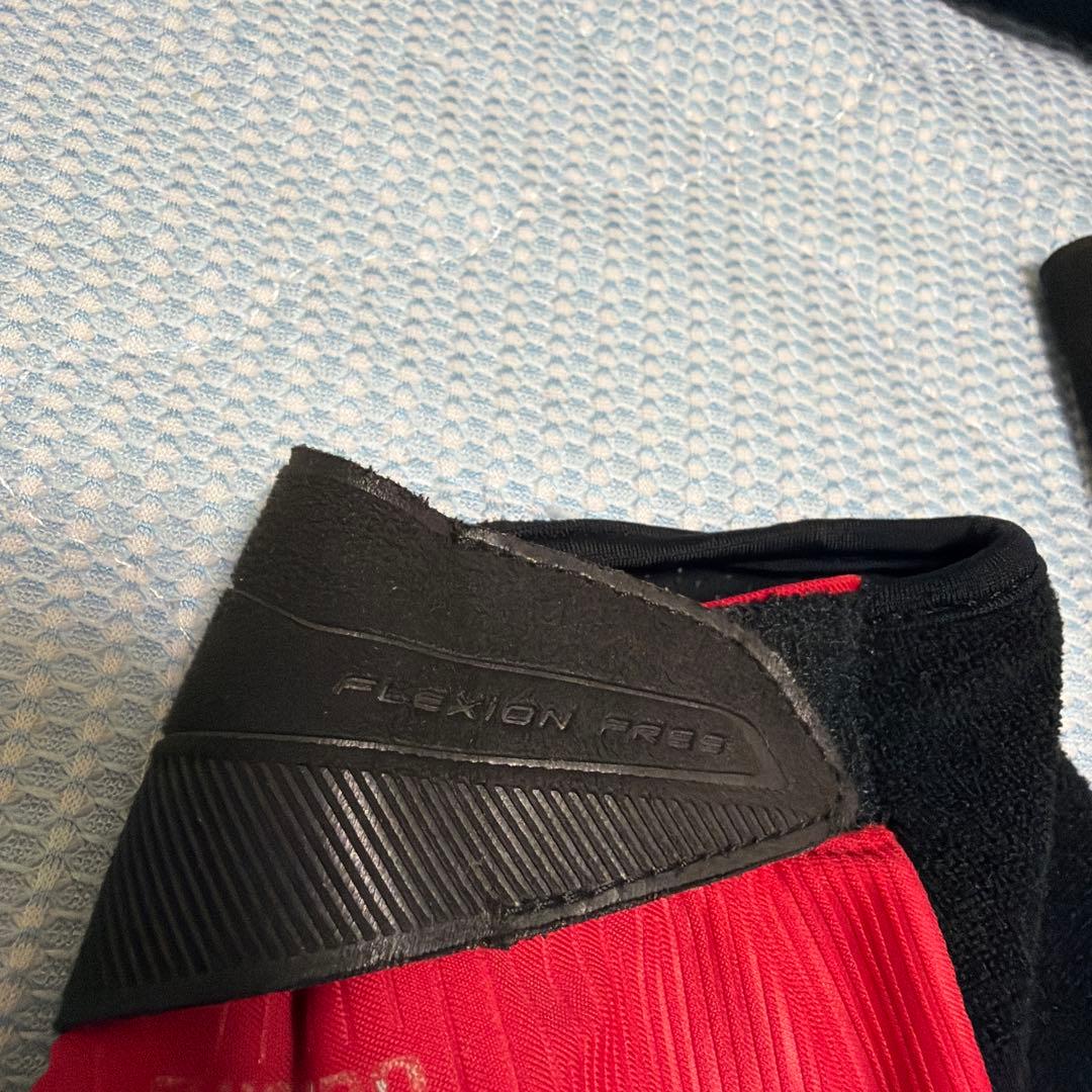 OakleyサングラスとShimanoグローブセット