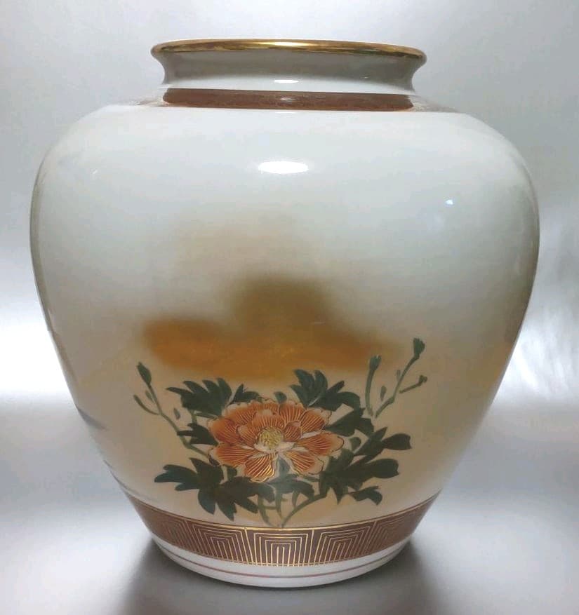 九谷焼　光崖窯　光崖作　花瓶　鴛鴦(オシドリ)　梅　牡丹　金彩