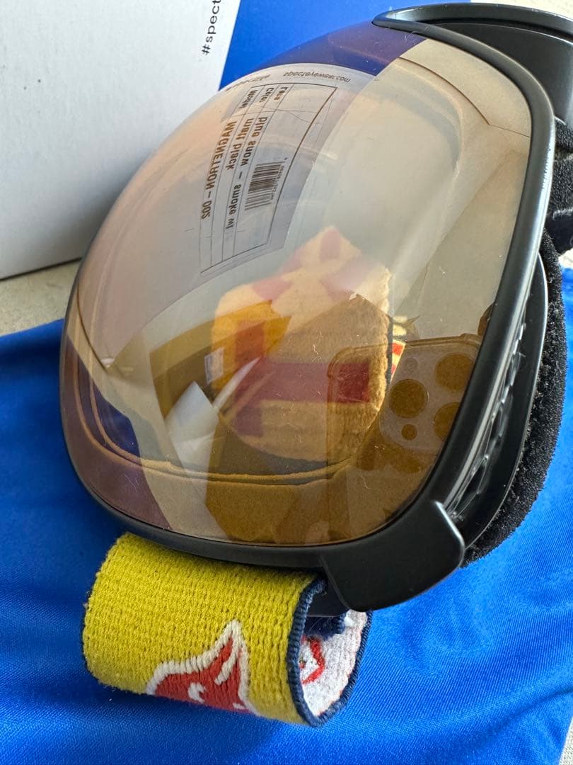 【海外限定希少】Red Bull レッドブル スノーゴーグル SPECT コラボ