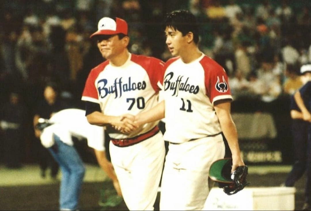 プロ野球 近鉄バファローズ 【総勢約30名】直筆サイン入り応援グッズ