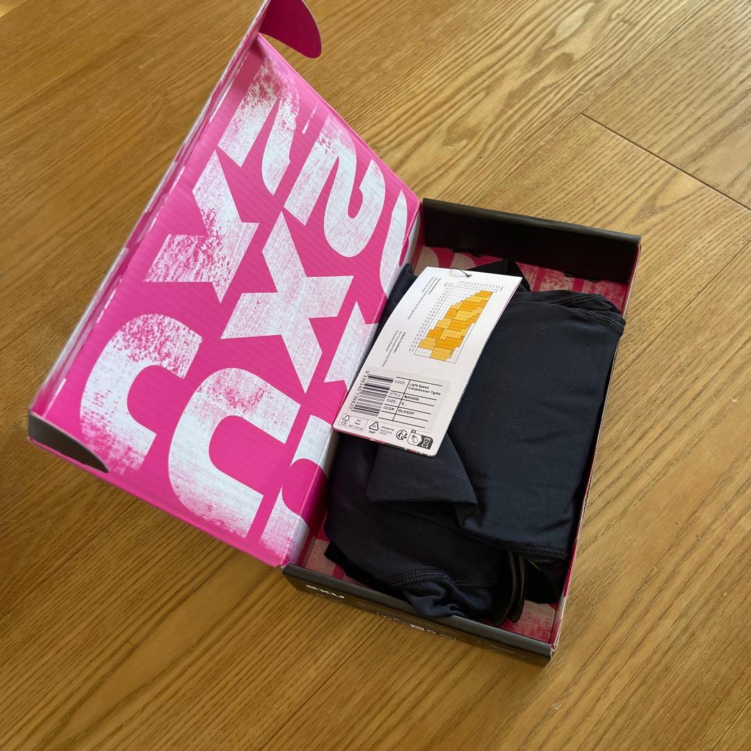 2XU コンプレッションタイツ　箱無し発送